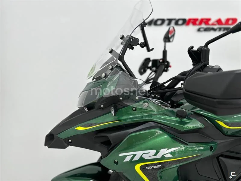 Benelli TRK 502 – Vista 27