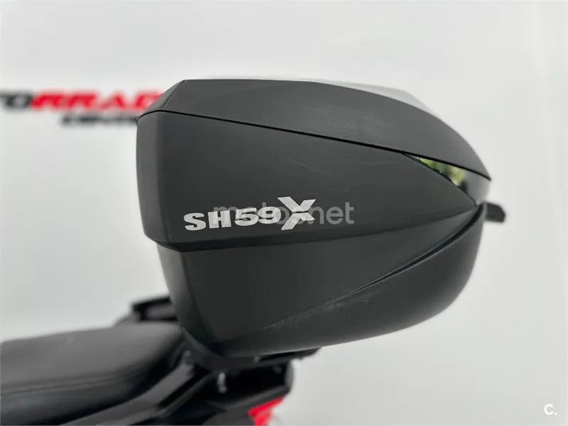 Benelli TRK 502 – Vista 33