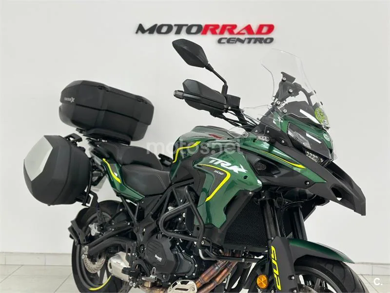 Benelli TRK 502 – Vista 7