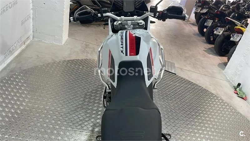 Ducati DesertX – Vista 7