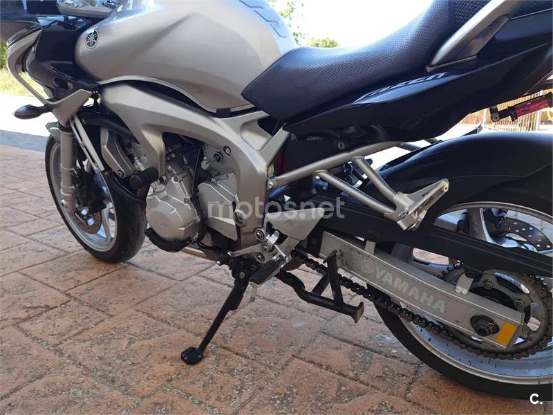 Yamaha FZ6 Fazer – Vista 7