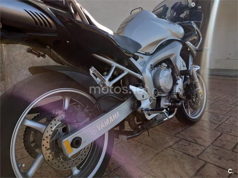Yamaha FZ6 Fazer – Vista 8
