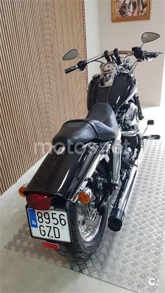 Harley-Davidson Dyna Fat Bob – Vista 5