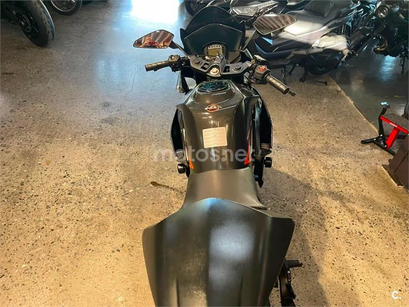 KTM RC – Vista 3