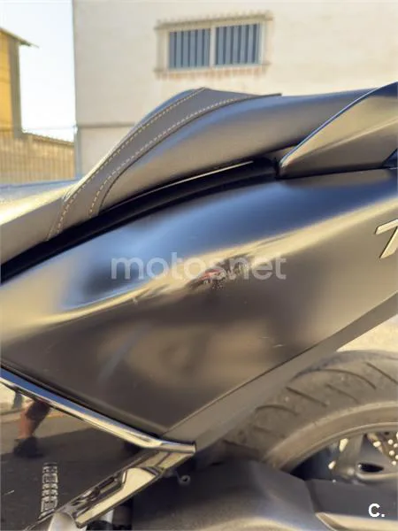 Yamaha TMAX 530 – Vista 11