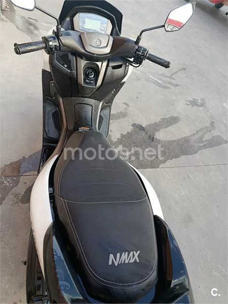 Yamaha NMAX – Vista 2