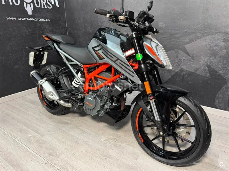 KTM 125 – Vista 6