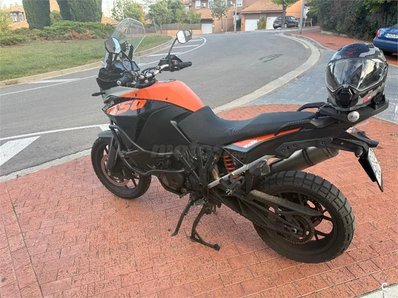 KTM 1050 Adventure – Vista 3