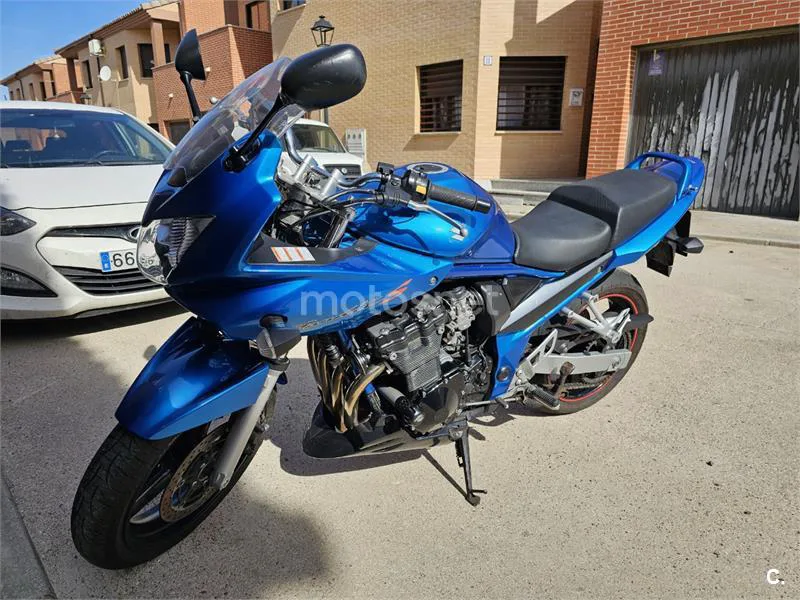 Suzuki Bandit 650 S – Vista 3