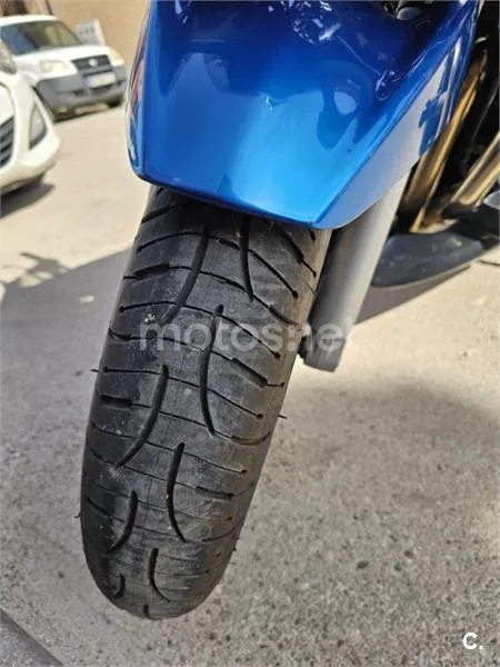 Suzuki Bandit 650 S – Vista 8