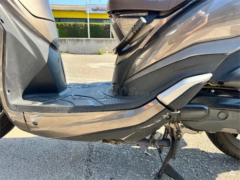 SYM Symphony 125 ST – Vista 5
