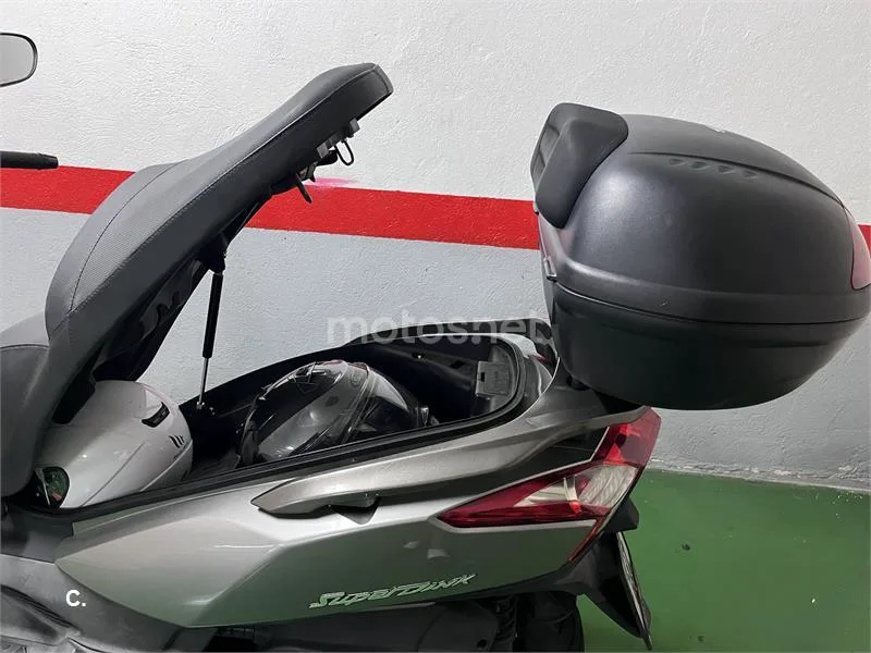 Kymco Super Dink 300 – Vista 11
