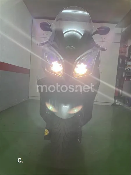 Kymco Super Dink 300 – Vista 8