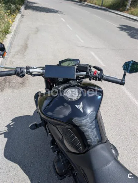 Yamaha MT-09 – Vista 4