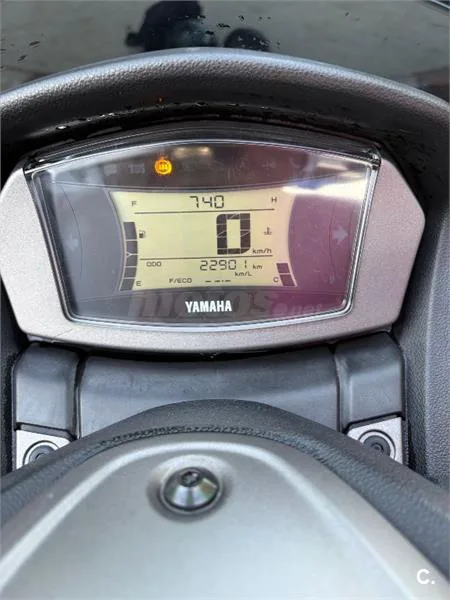Yamaha NMAX – Vista 6
