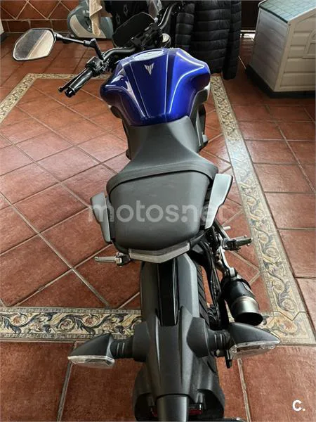 Yamaha MT-125 – Vista 4