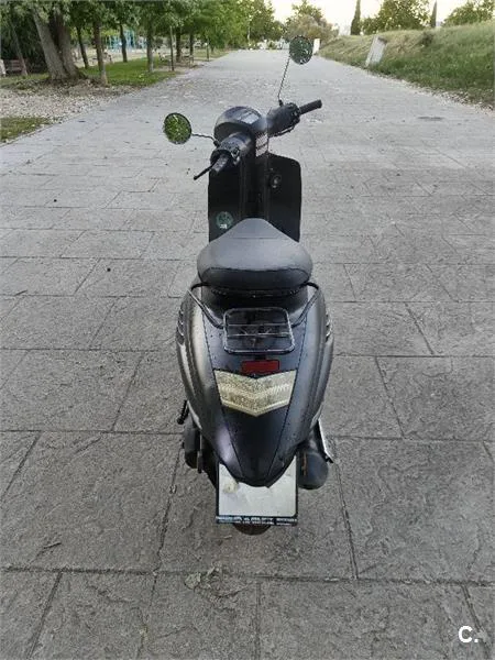 Daelim Besbi 125 – Vista 3