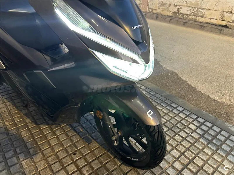 Honda PCX 125 – Vista 3