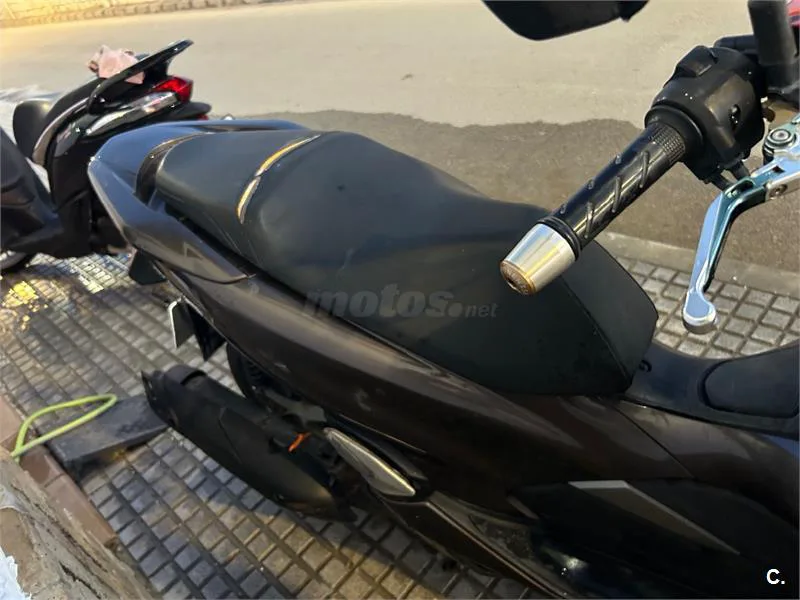 Honda PCX 125 – Vista 5