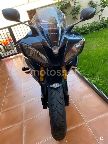 Yamaha YZF-R6 - Vista 3