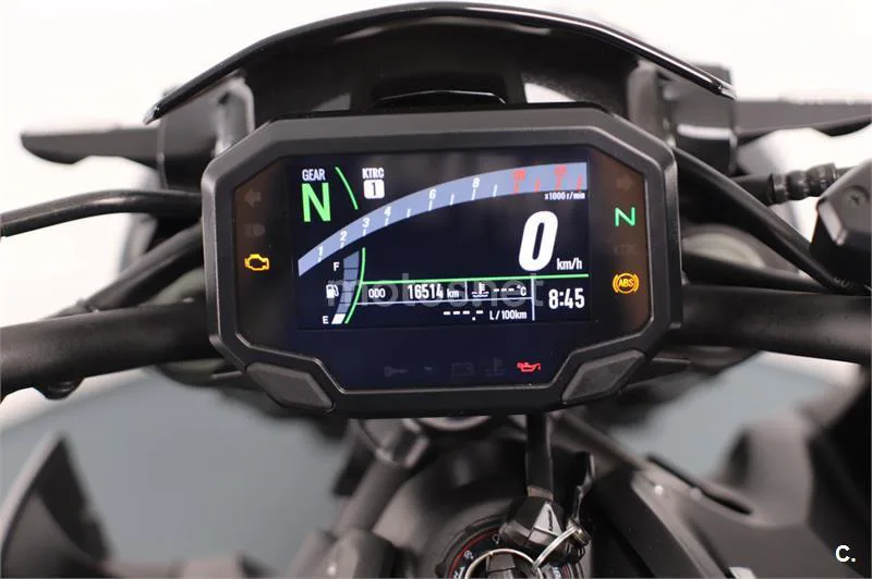 Kawasaki Z900 – Vista 5