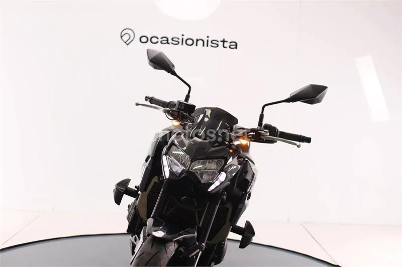 Kawasaki Z900 – Vista 6