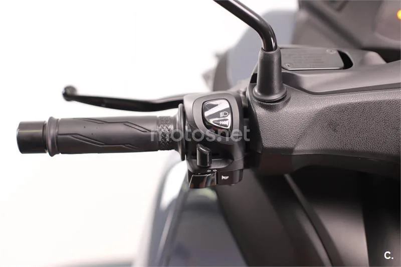 Yamaha Tricity – Vista 7