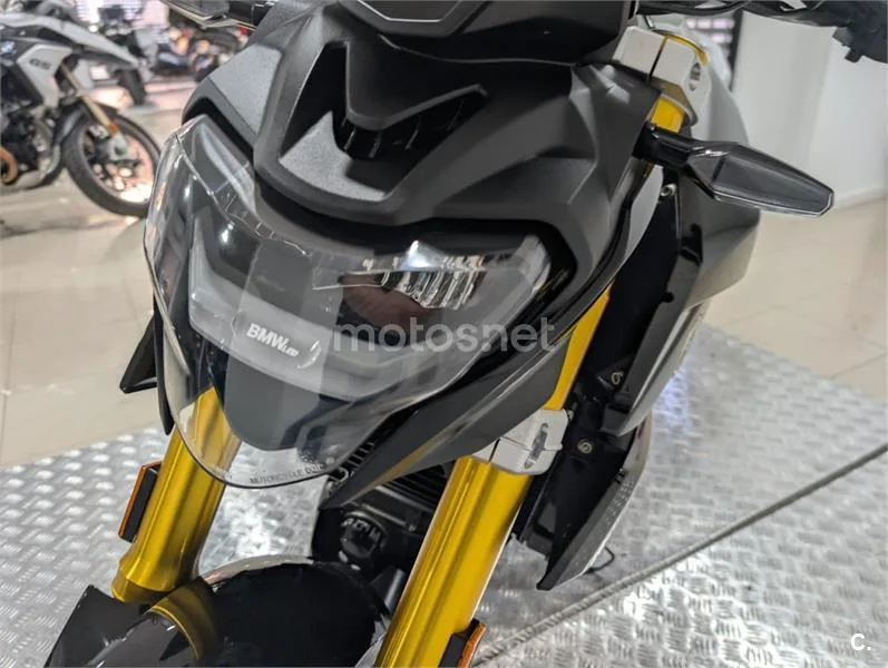 BMW G 310 R – Vista 16