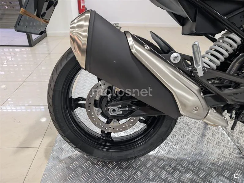 BMW G 310 R – Vista 24