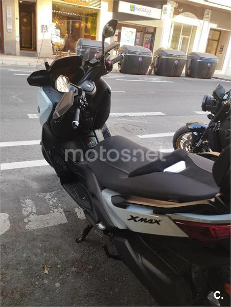 Yamaha XMAX 300 – Vista 3