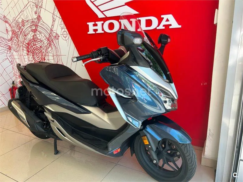 Honda Forza – Vista 5