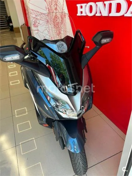 Honda Forza – Vista 6