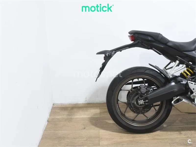 Honda CB 650 R – Vista 3