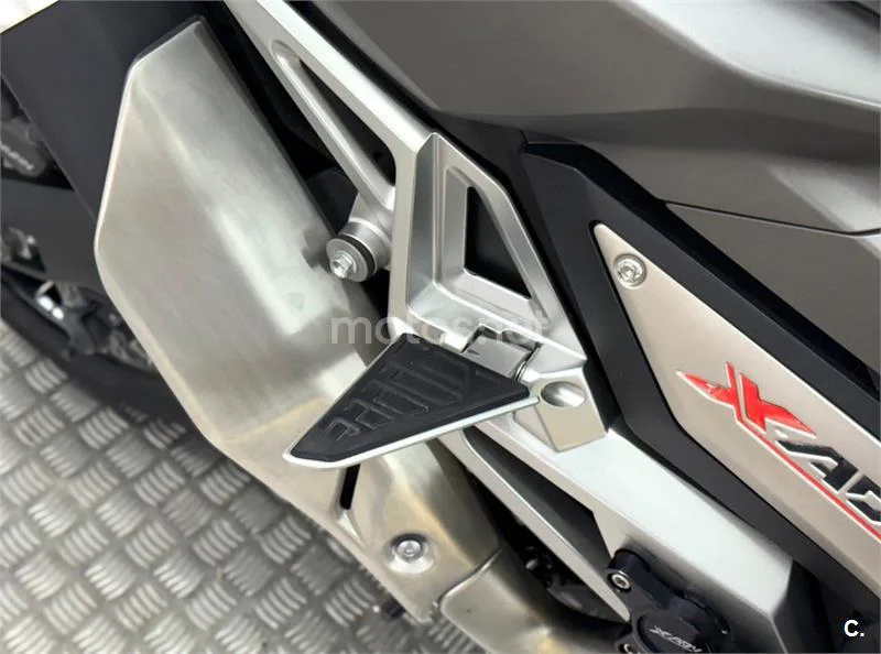 Honda X-ADV – Vista 13