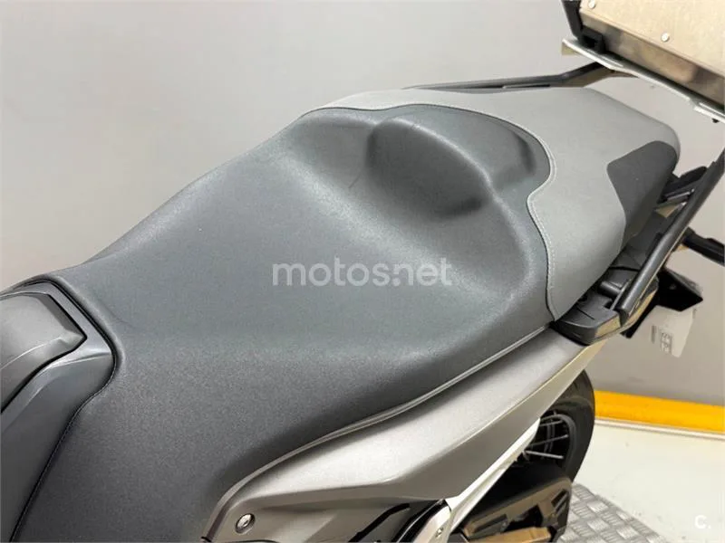 Honda X-ADV – Vista 15