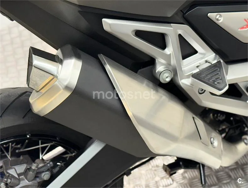 Honda X-ADV – Vista 19