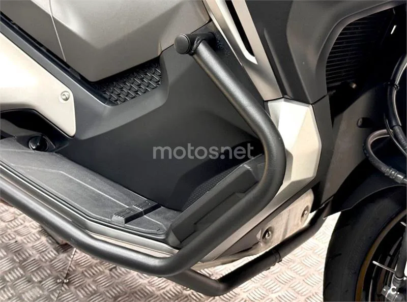 Honda X-ADV – Vista 20