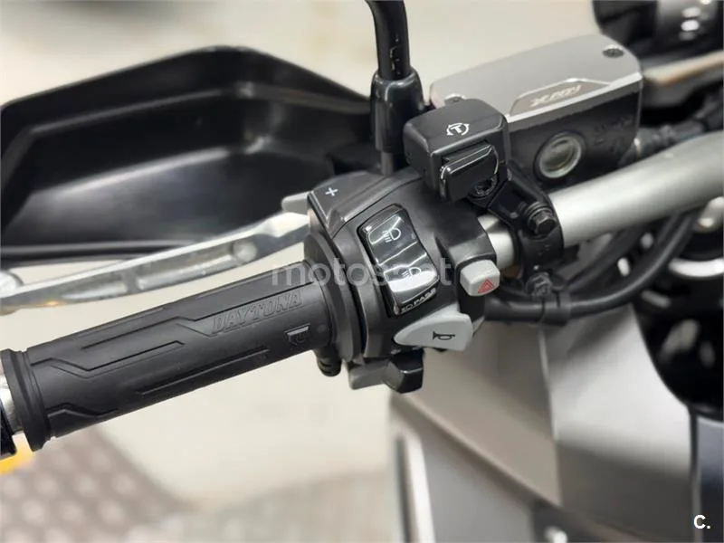 Honda X-ADV – Vista 3