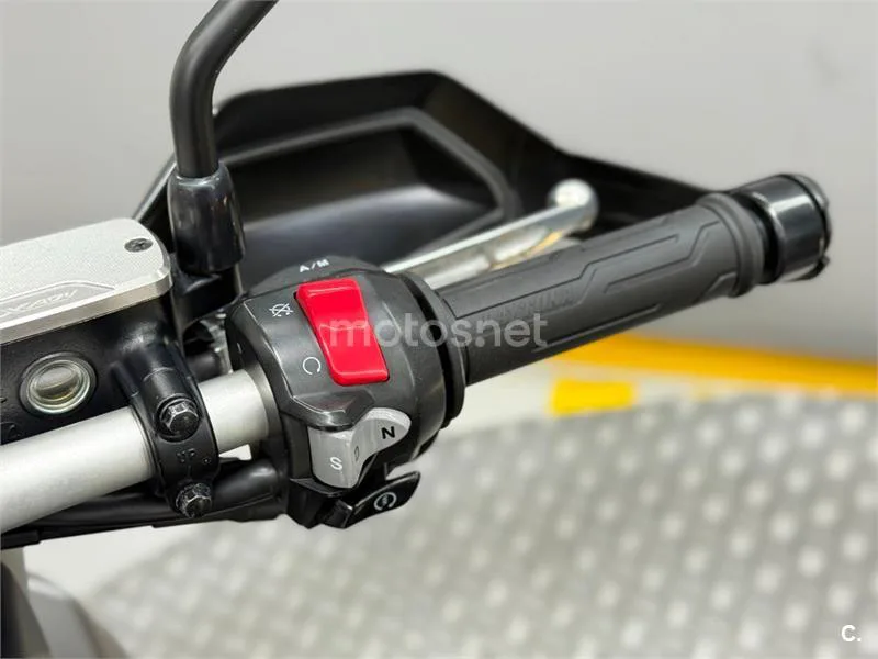 Honda X-ADV – Vista 4