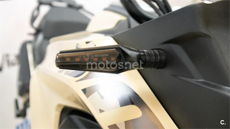 Voge 625 DSX – Vista 18