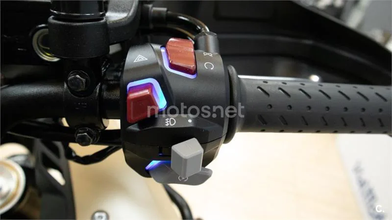Voge 625 DSX – Vista 9