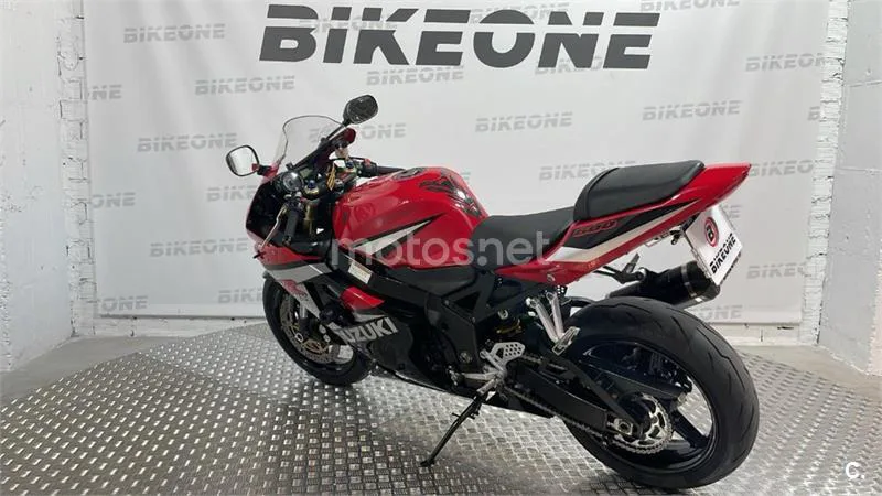 Suzuki GSX-R600 – Vista 10