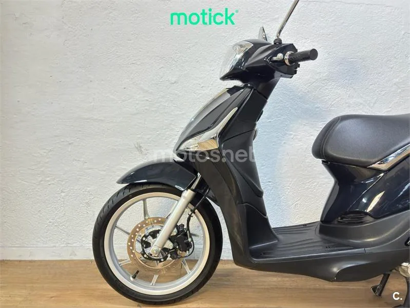 Piaggio Liberty 50 – Vista 8