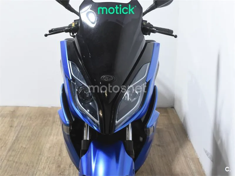 Kymco K-XCT 125i – Vista 11
