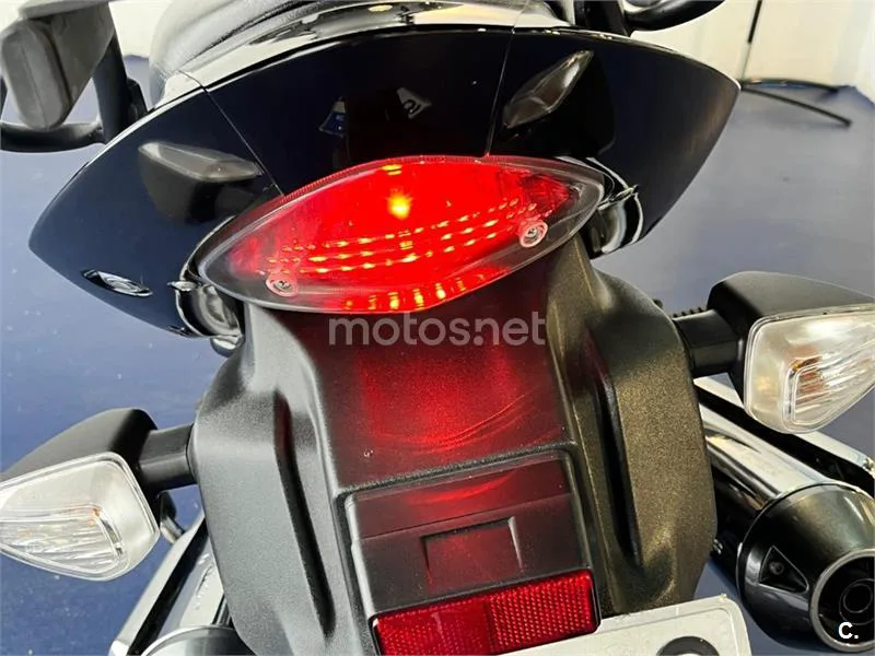 Suzuki Inazuma 250 – Vista 43
