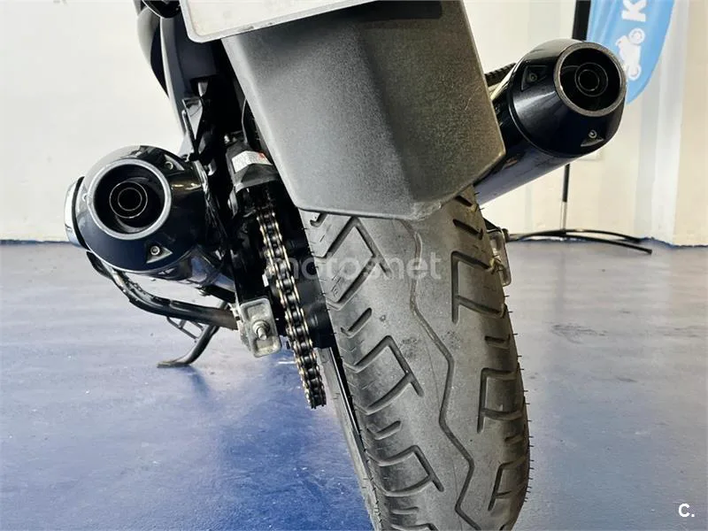 Suzuki Inazuma 250 – Vista 44