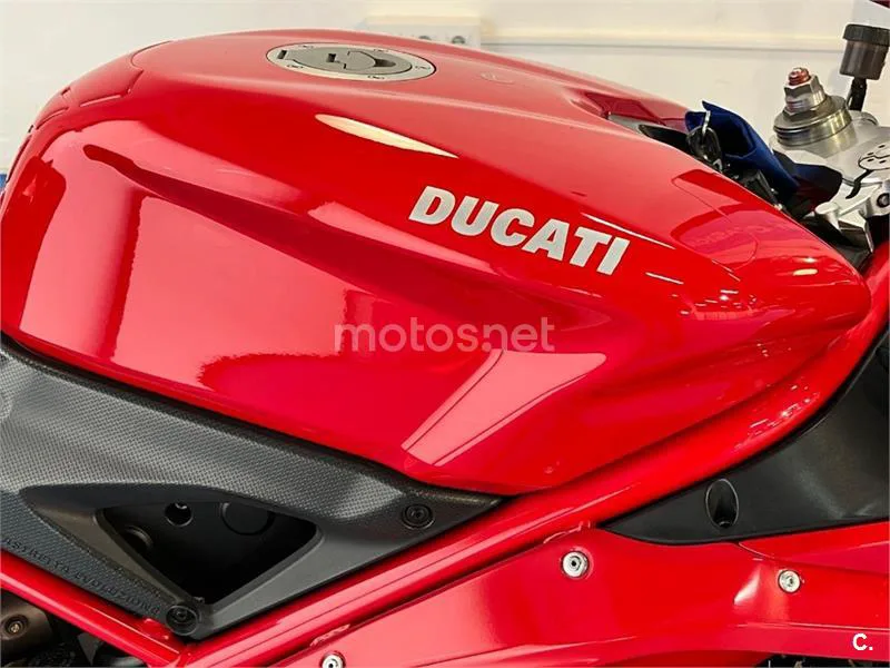 Ducati 848 Superbike – Vista 20