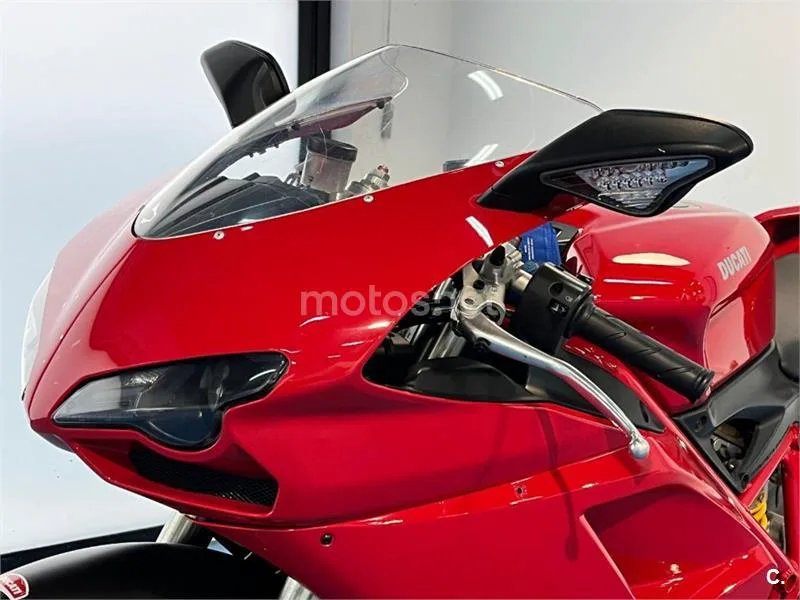 Ducati 848 Superbike – Vista 32