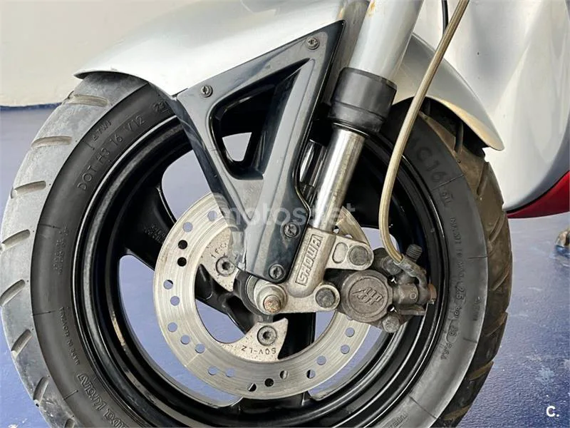 Peugeot VIVACITY 50 SPORT LINEA – Vista 20