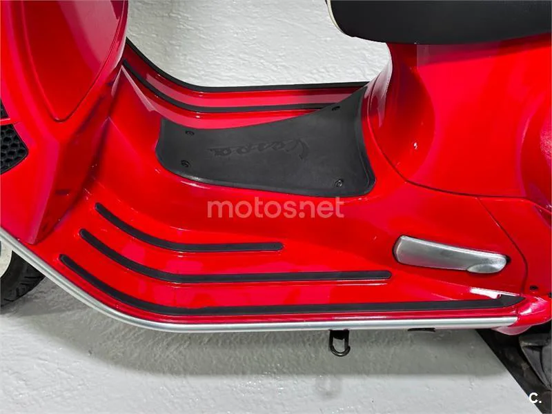 Vespa GTS 300 – Vista 29